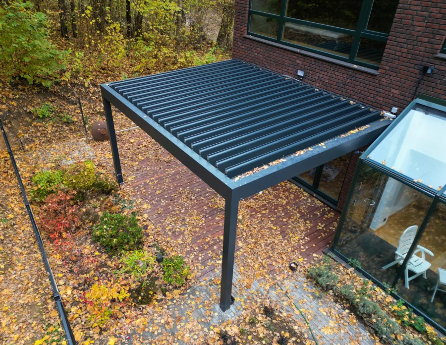 BIOCLMATIC MAX Brevo pergola