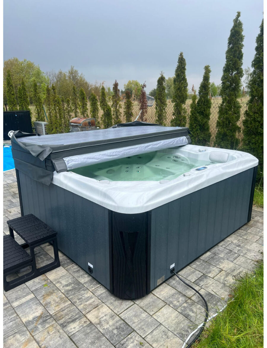 montpellier spa masazinis baseinas jacuzzi13