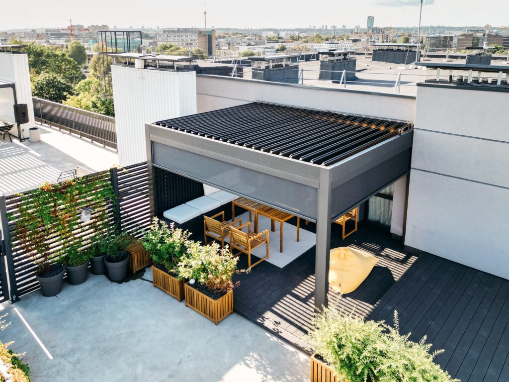 Pilnos komplektacijos Pergolė Bioclimatic Vilniuje, Naujamiestyje 2 Brevo 049