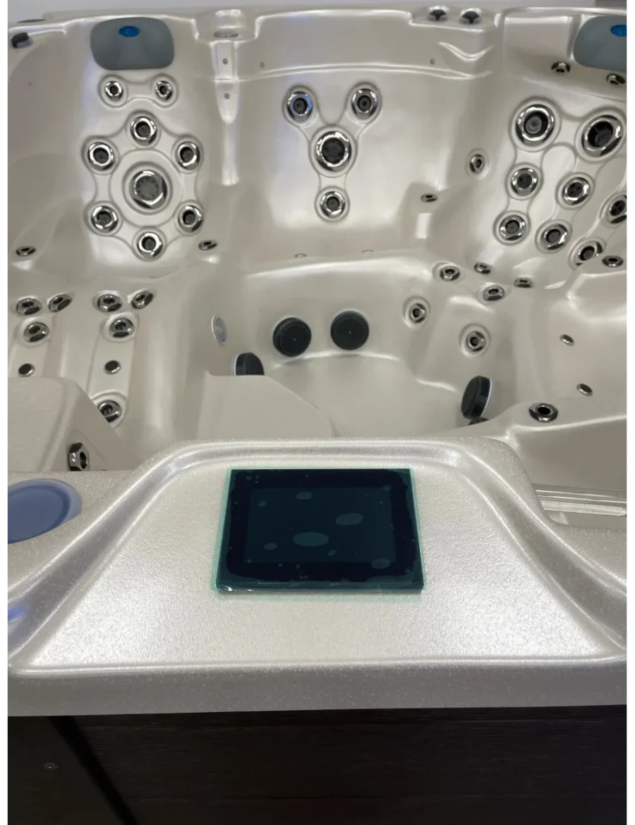 Masāžas baseins Eternal