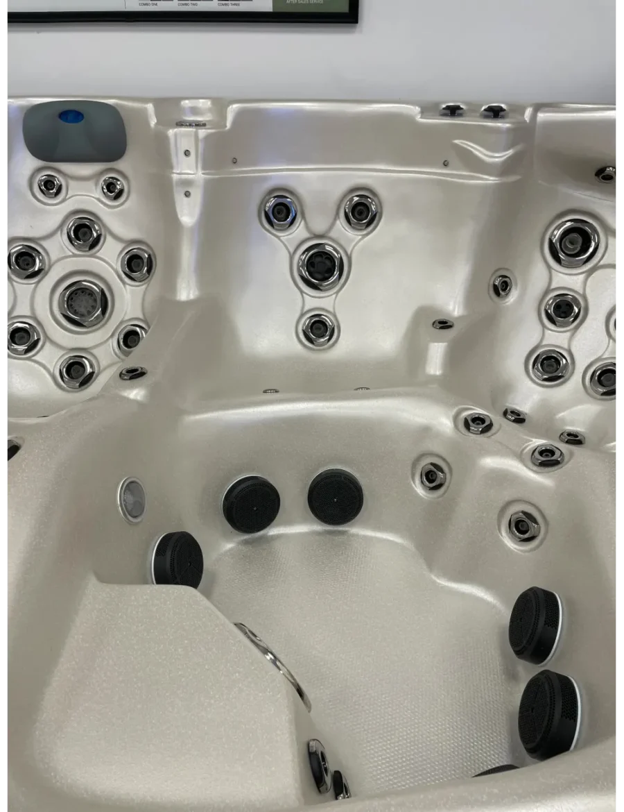 Masāžas baseins Eternal