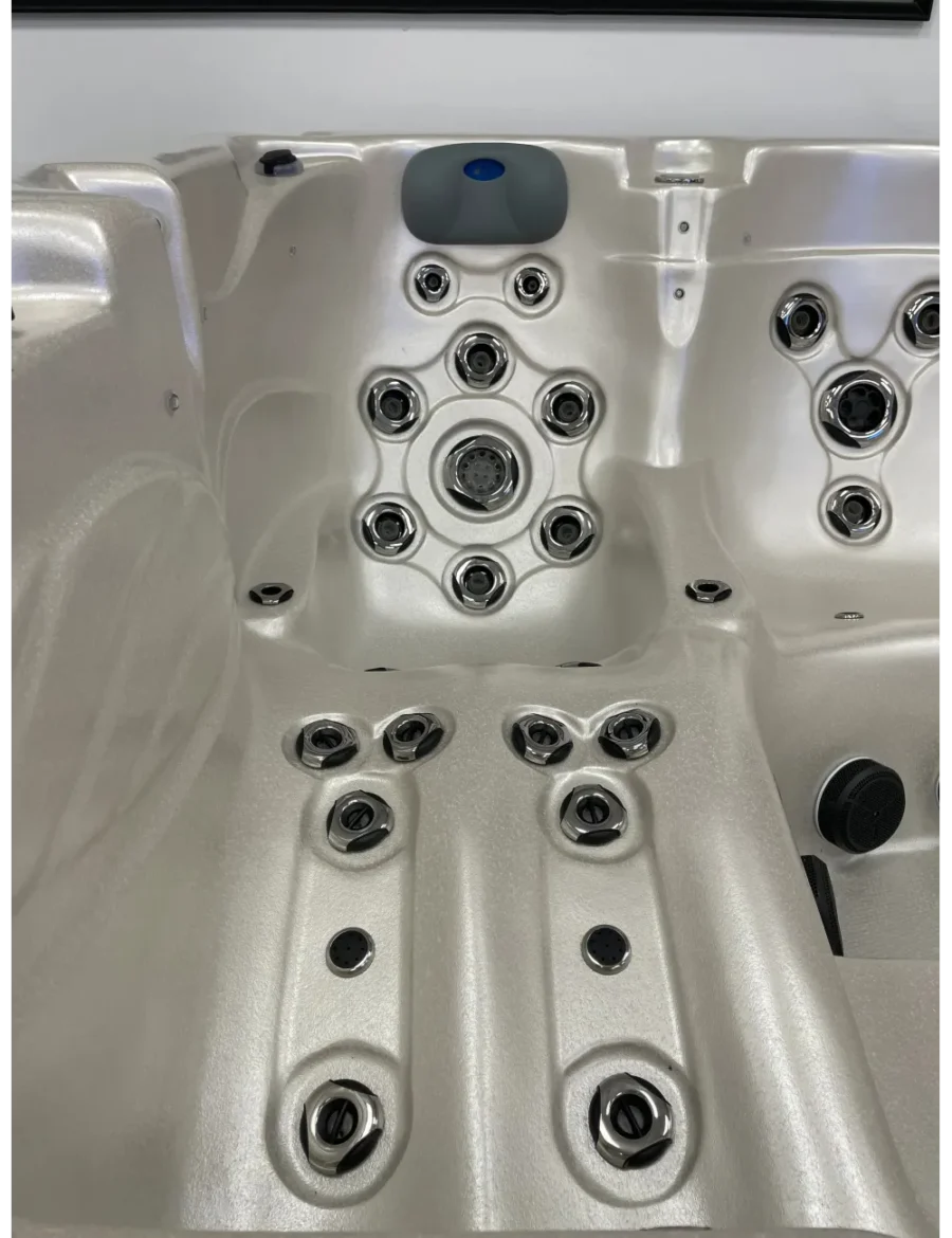 Masāžas baseins Eternal