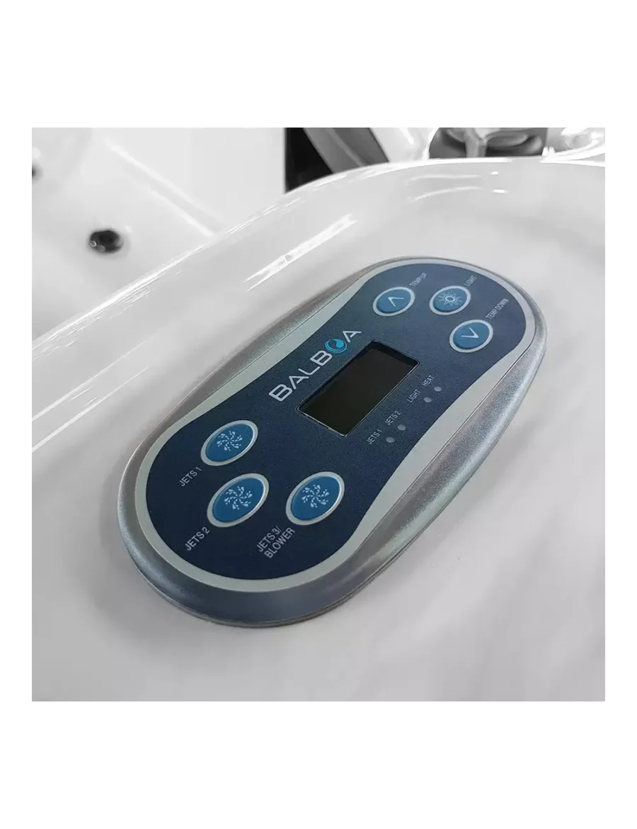 Masāžas baseins Manhetena5 Masāžas baseins Manhetena