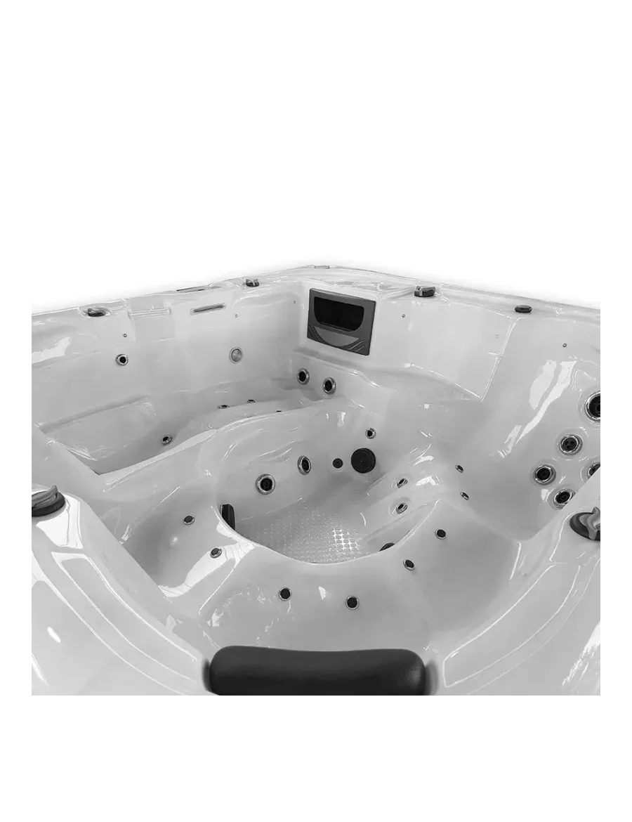 Masāžas baseins Manhetena8 Masāžas baseins Manhetena