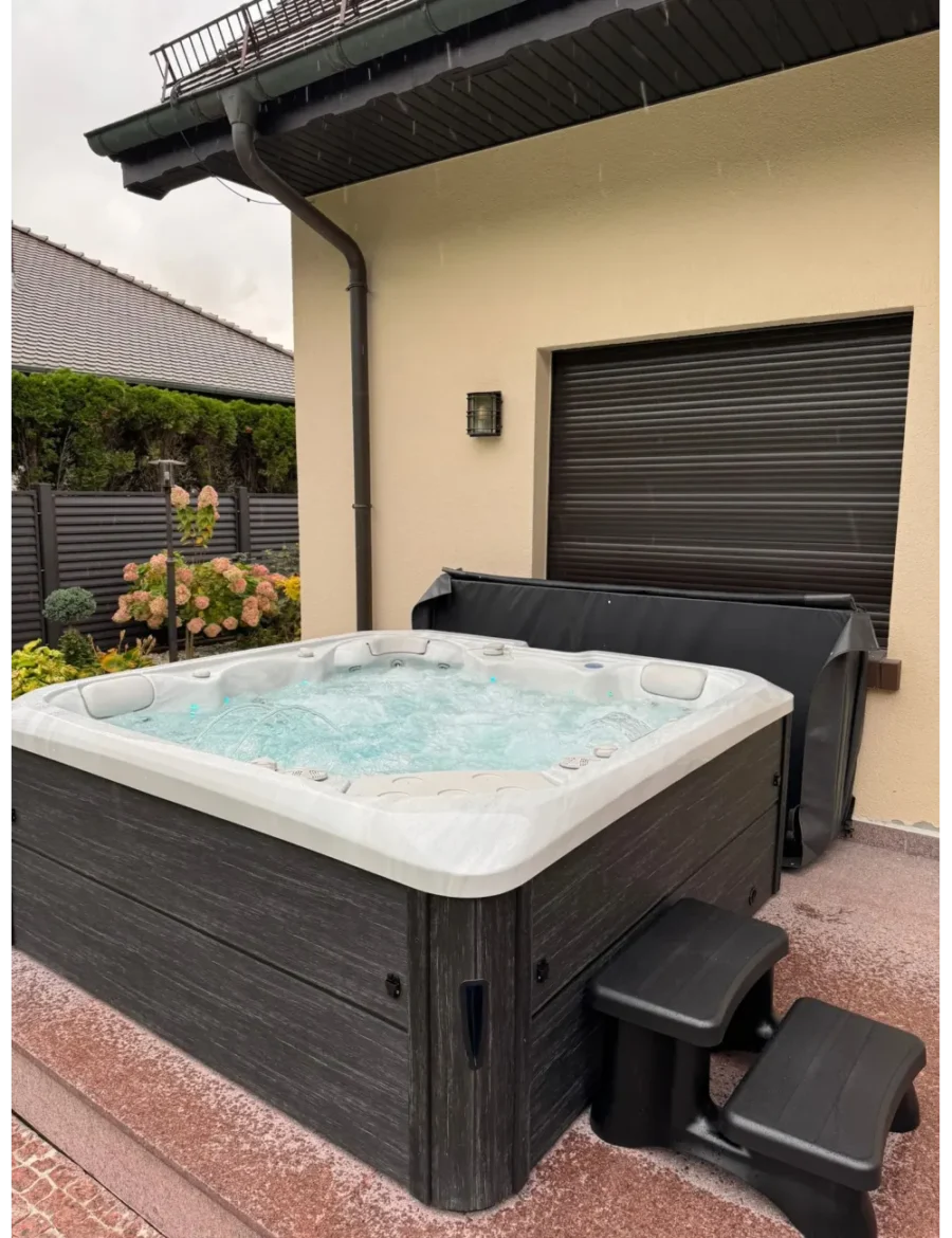 klasika (6) Masāžas baseins Classic